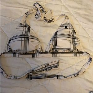 Hurley baiting suit top